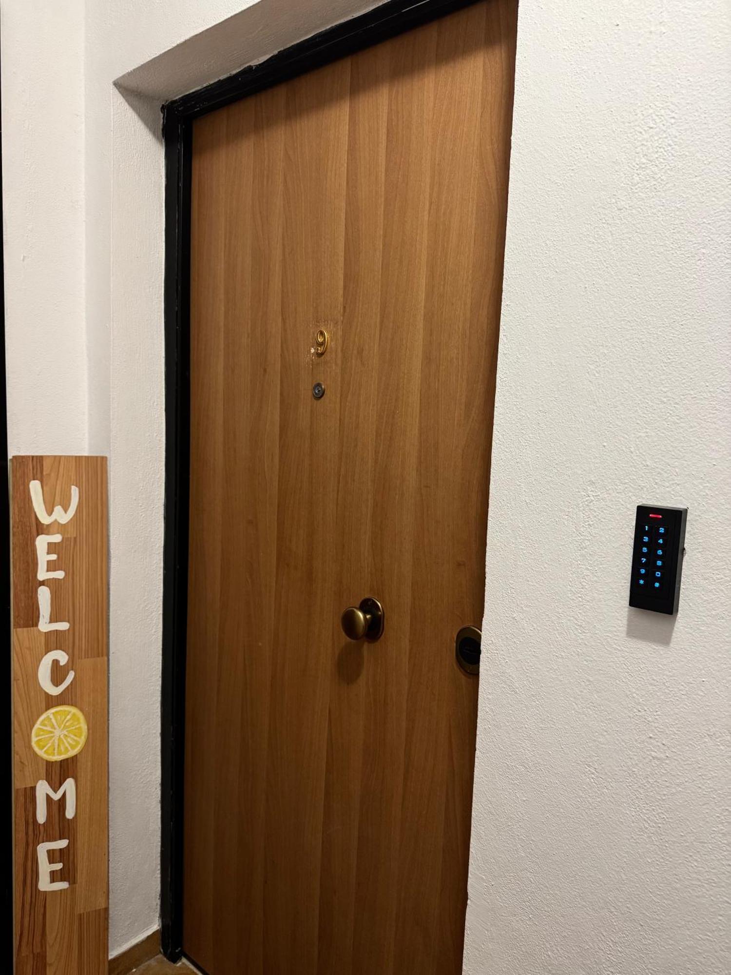גולם Silent Apartment מראה חיצוני תמונה